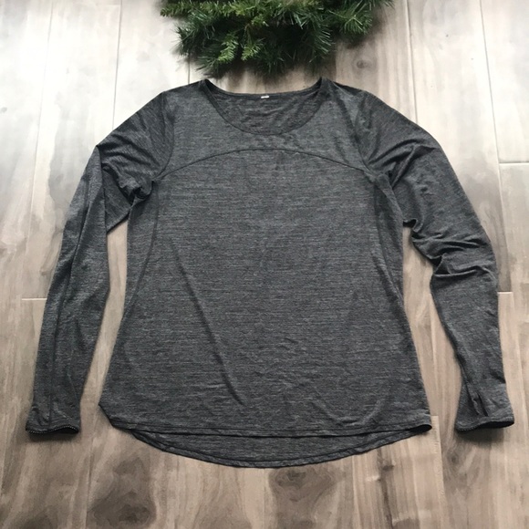 lululemon athletica Tops - LULULEMON Long sleeve athletic top - EUC
